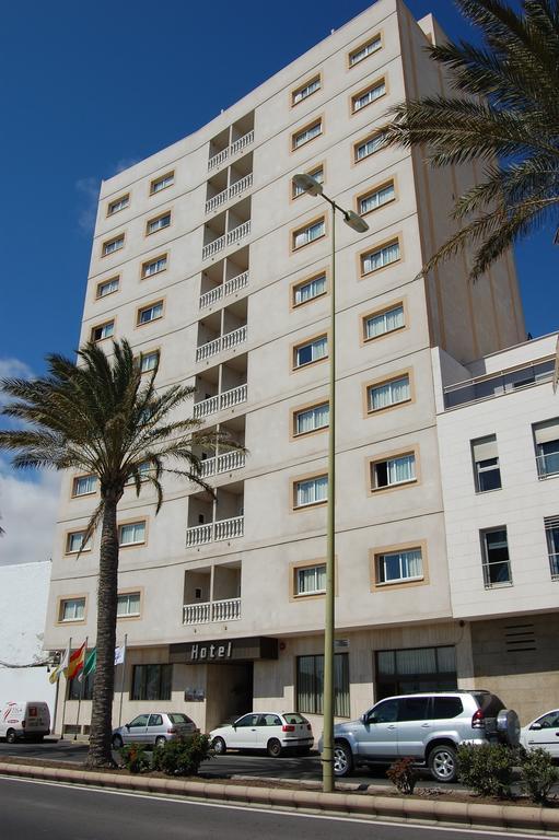 Jm Puerto Rosario Hotel Puerto del Rosario  Buitenkant foto